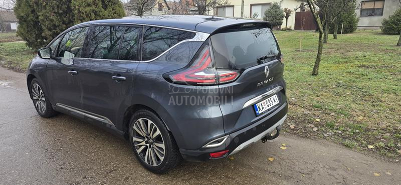Renault Espace Initiale Paris