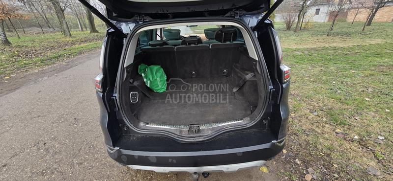 Renault Espace Initiale Paris