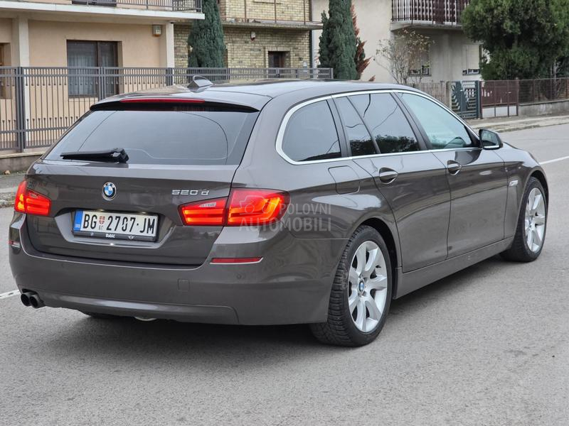 BMW 520 