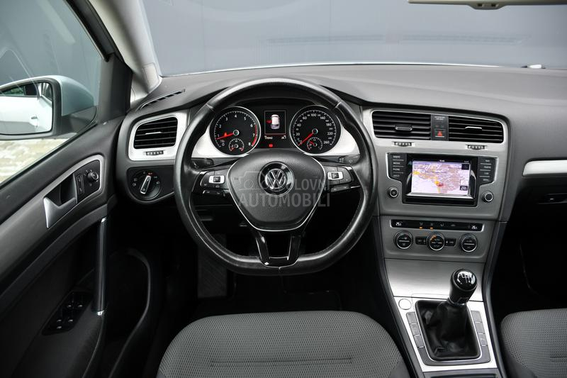 Volkswagen Golf 7 1.4TSI / R-line / CH