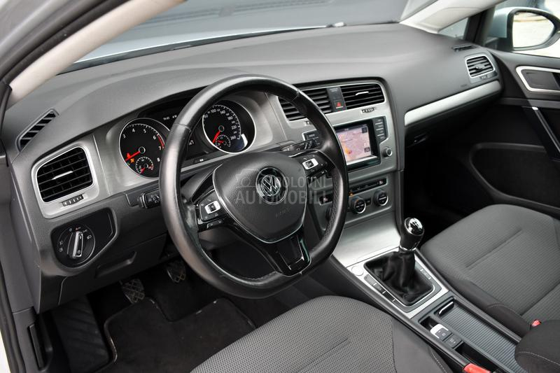 Volkswagen Golf 7 1.4TSI / R-line / CH