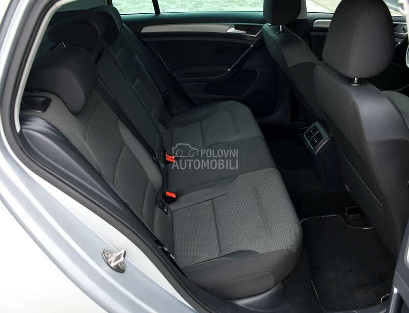 Volkswagen Golf 7 1.4TSI / R-line / CH