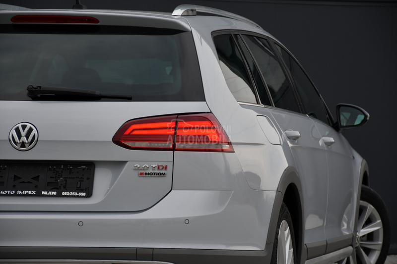 Volkswagen Golf 7 Alltrack 2.0 TDI / 4X4 / DSG