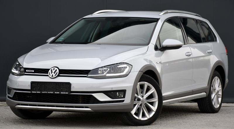 Volkswagen Golf 7 Alltrack 2.0 TDI / 4X4 / DSG