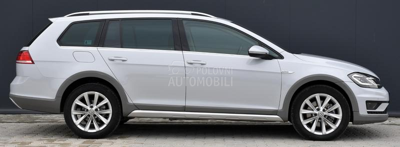 Volkswagen Golf 7 Alltrack 2.0 TDI / 4X4 / DSG