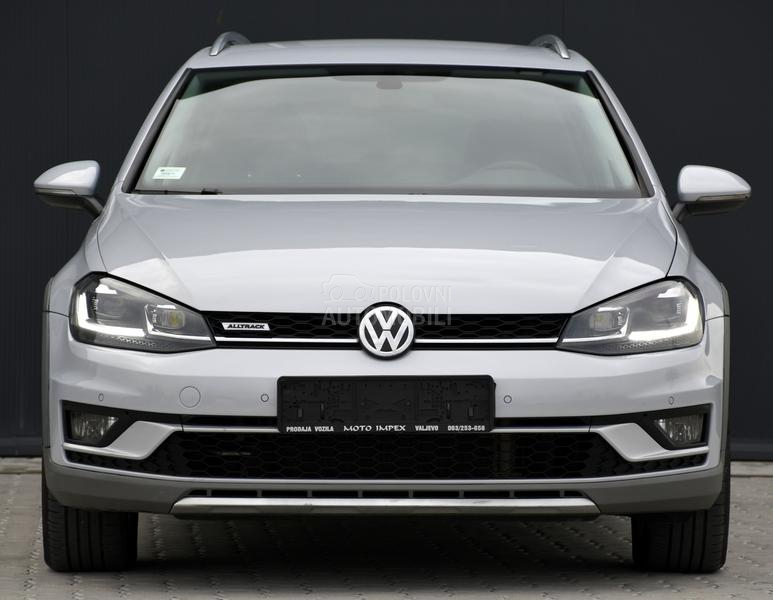 Volkswagen Golf 7 Alltrack 2.0 TDI / 4X4 / DSG