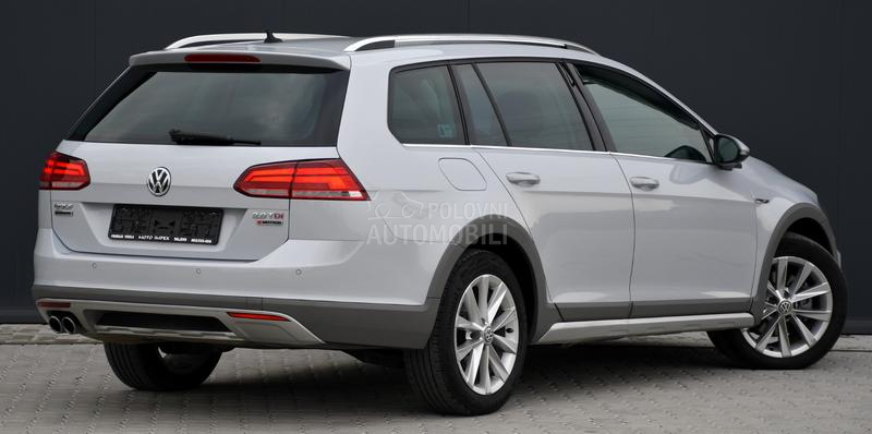Volkswagen Golf 7 Alltrack 2.0 TDI / 4X4 / DSG