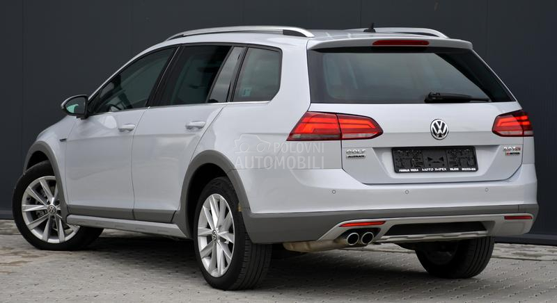 Volkswagen Golf 7 Alltrack 2.0 TDI / 4X4 / DSG