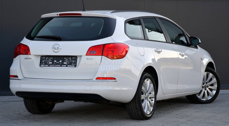 Opel Astra J 1.4 / PLIIN / N0VA