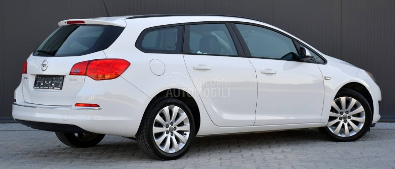 Opel Astra J 1.4 / PLIIN / N0VA