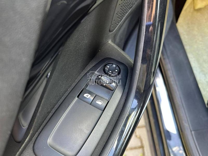 Peugeot 208 1.6 ALLURE CH