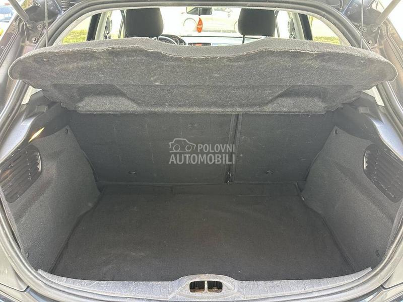 Peugeot 208 1.6 ALLURE CH
