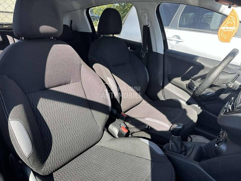 Peugeot 208 1.6 ALLURE CH