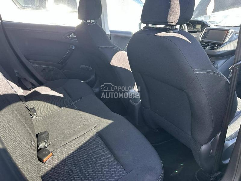 Peugeot 208 1.6 ALLURE CH