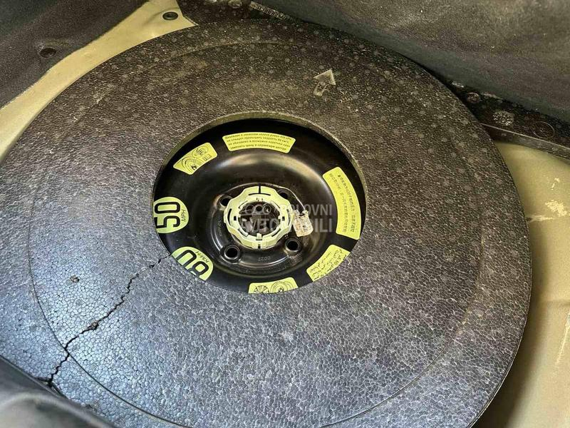 Peugeot 208 1.6 ALLURE CH