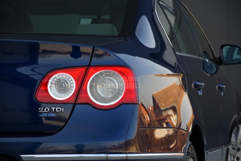 Volkswagen Passat B6 2.0TDI/COMFORT/REG