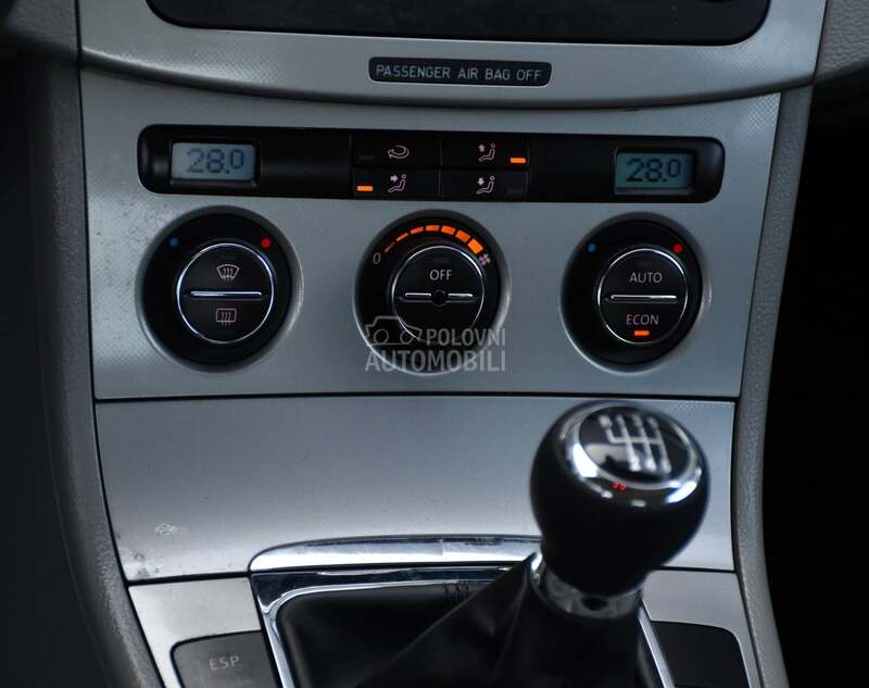 Volkswagen Passat B6 2.0TDI/COMFORT/REG