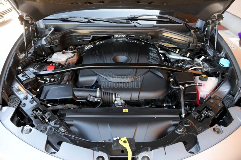 Alfa Romeo Stelvio 2.2MJET / Q4 / N0VA