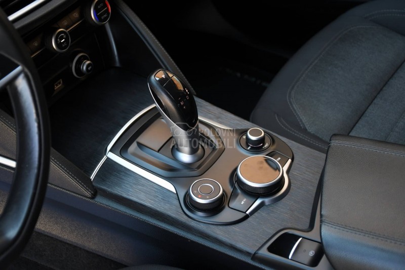 Alfa Romeo Stelvio 2.2MJET / Q4 / N0VA