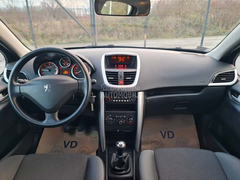 Peugeot 207 PLUS 1.4HDI