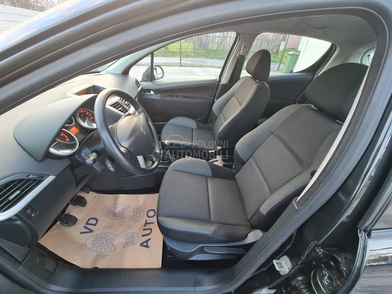 Peugeot 207 PLUS 1.4HDI