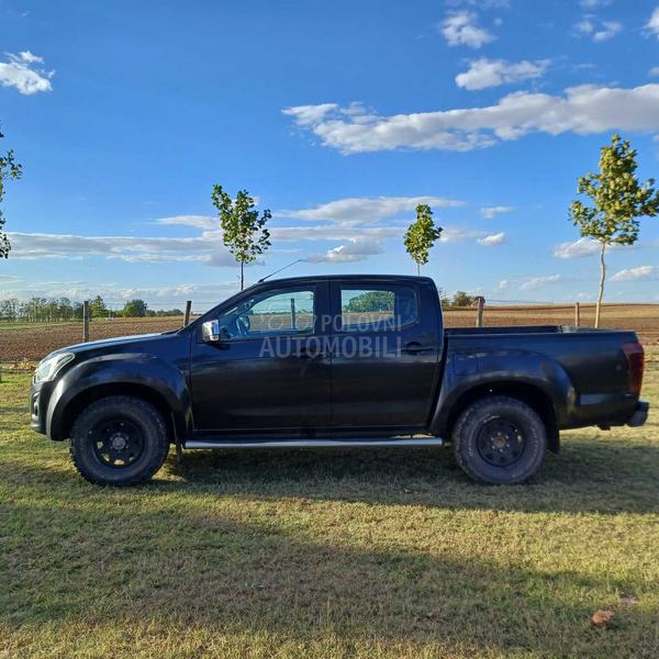 Isuzu D-Max 