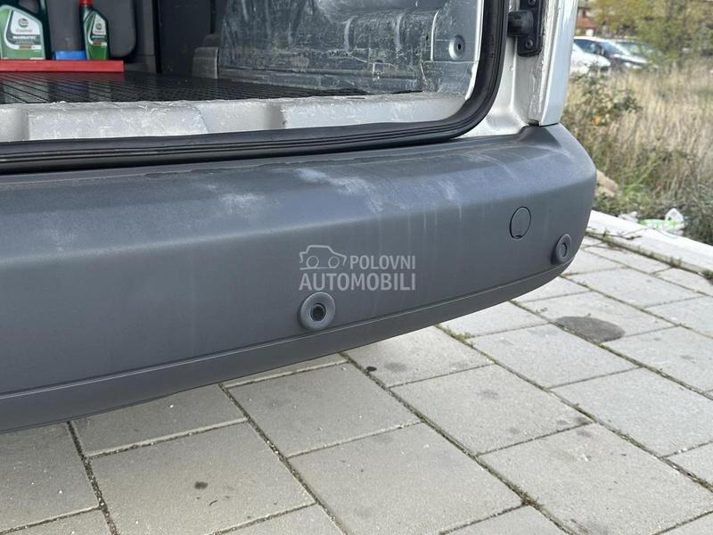 Volkswagen Caddy Maxi 2.0 TDI