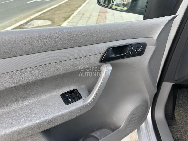 Volkswagen Caddy Maxi 2.0 TDI