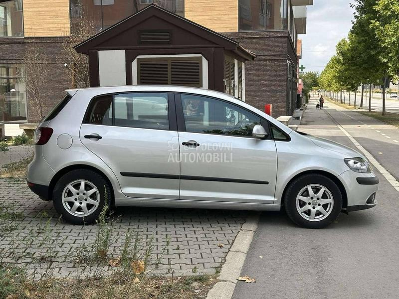 Volkswagen Golf Plus 1.6 FSI CH