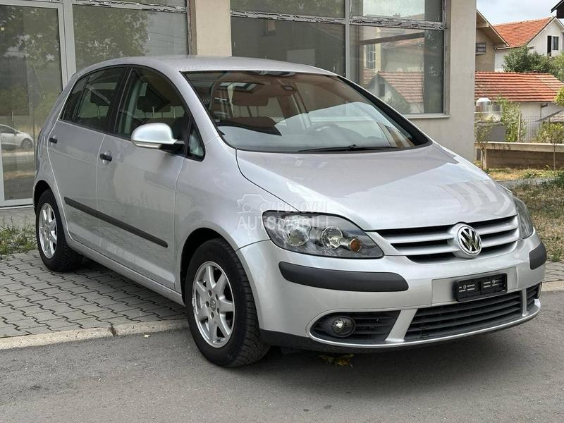 Volkswagen Golf Plus 1.6 FSI CH