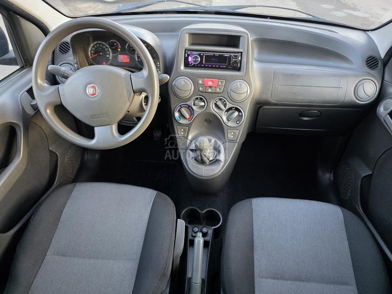 Fiat Panda BUKVALNO NOV