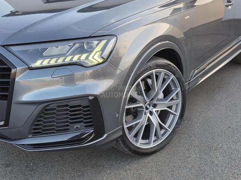 Audi Q7 S line/7sed/Pano/HuD