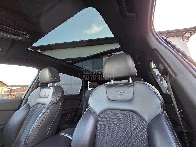 Audi Q7 S line/7sed/Pano/HuD