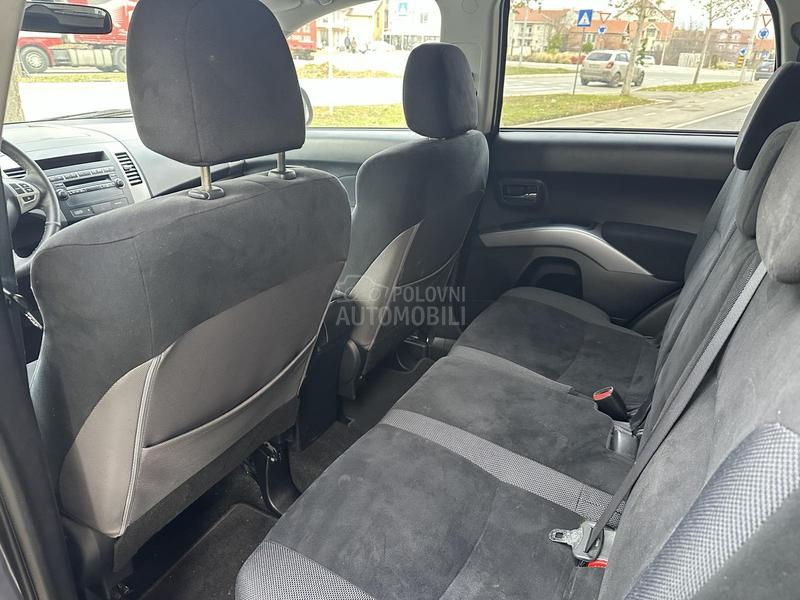 Mitsubishi Outlander 2.0 CH