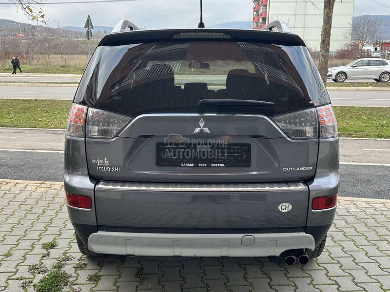 Mitsubishi Outlander 2.0 CH