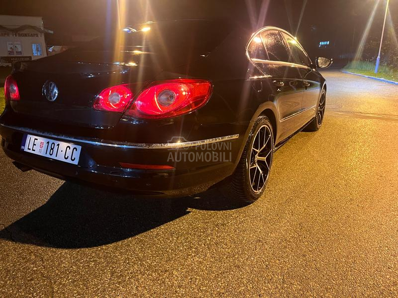 Volkswagen Passat CC 2.0 tdi