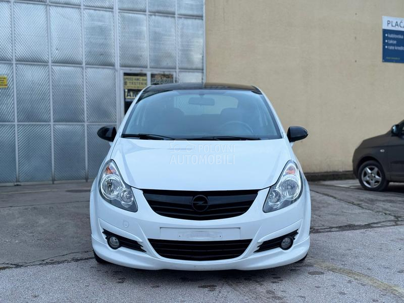 Opel Corsa D 1.4i OPC Line