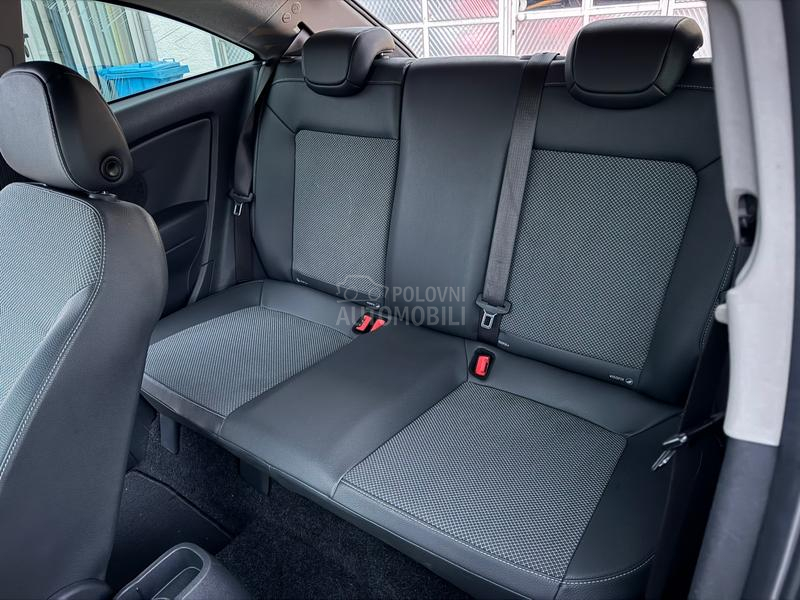 Opel Corsa D 1.4i OPC Line