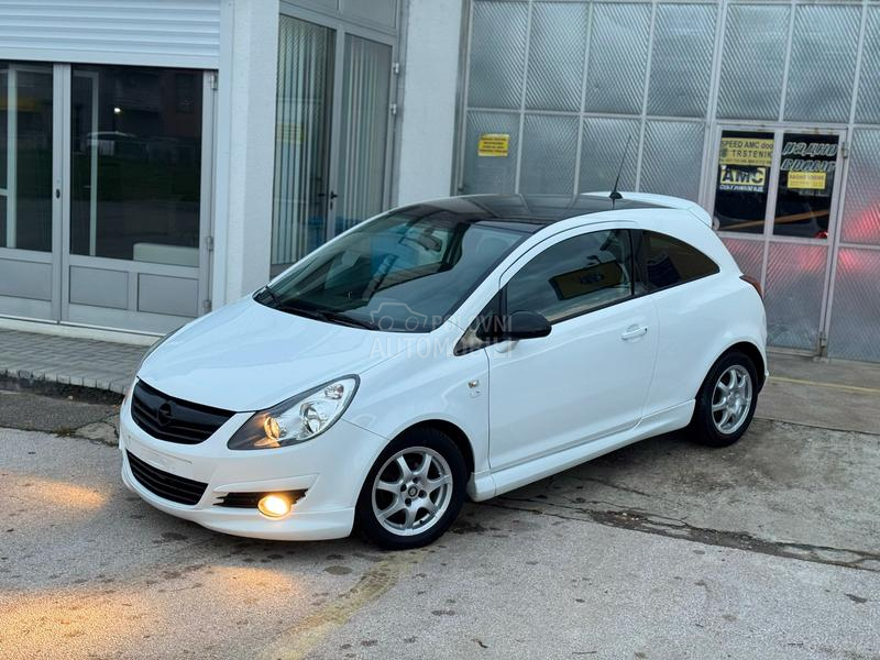 Opel Corsa D 1.4i OPC Line