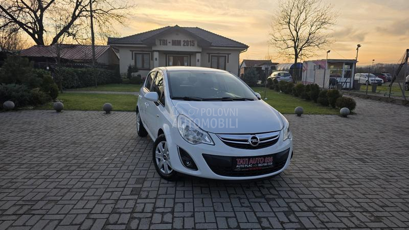 Opel Corsa D 1.2 GPL-TECH8