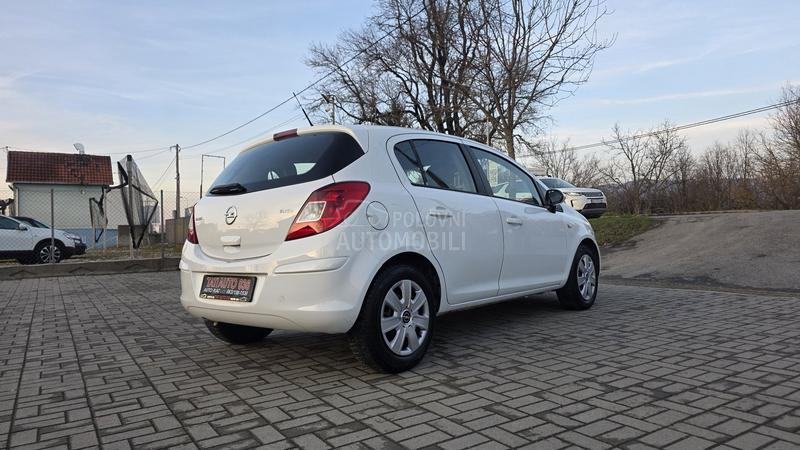 Opel Corsa D 1.2 GPL-TECH8
