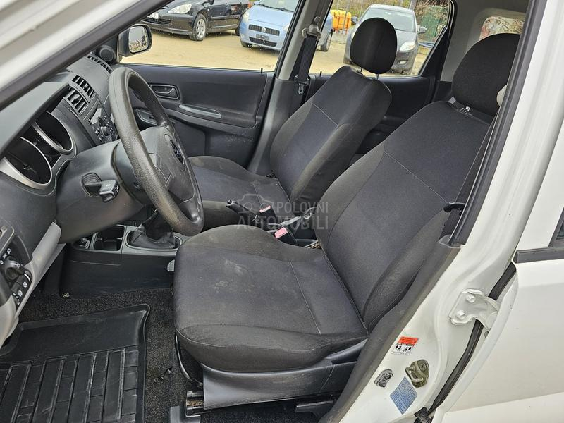 Subaru Justy 1,5 16V iz CH