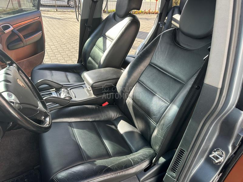 Porsche Cayenne S reg do 01.2027.