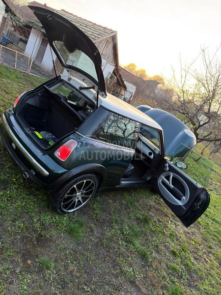 MINI Cooper 1.6