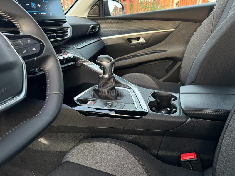 Peugeot 5008 ACTIVE BUSINESS