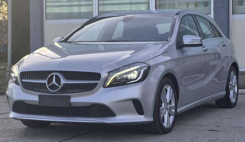 Mercedes Benz A 180 1.5 SPORT AUTOM