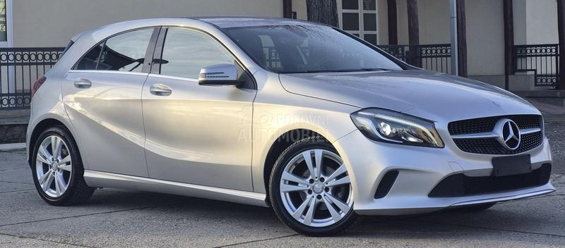 Mercedes Benz A 180 1.5 SPORT AUTOM