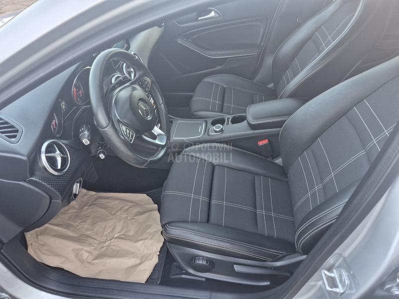 Mercedes Benz A 180 1.5 SPORT AUTOM