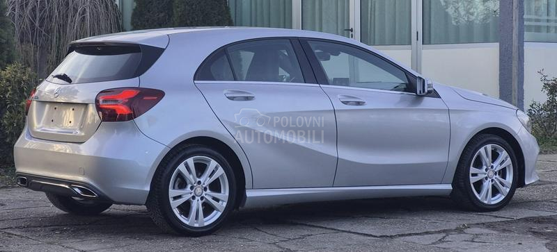 Mercedes Benz A 180 1.5 SPORT AUTOM