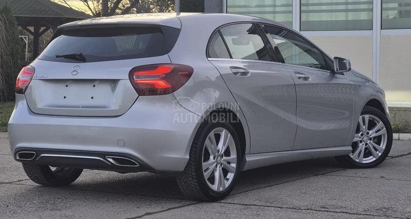 Mercedes Benz A 180 1.5 SPORT AUTOM